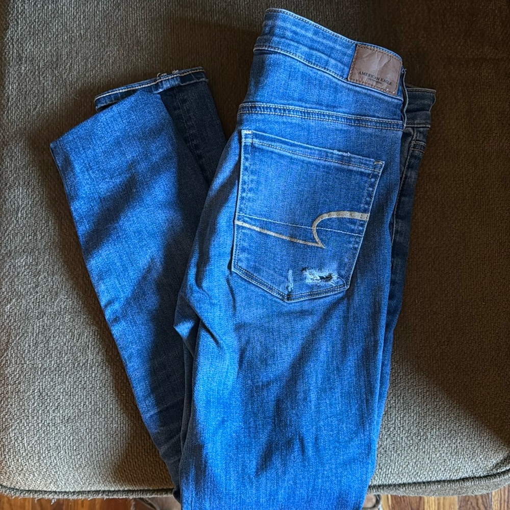 American eagle high rise skinny jean size 6
